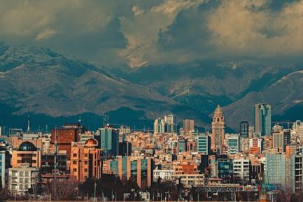 Vista panorámica de Teherán, Irán. Photo by Sajad Nori on Unsplash